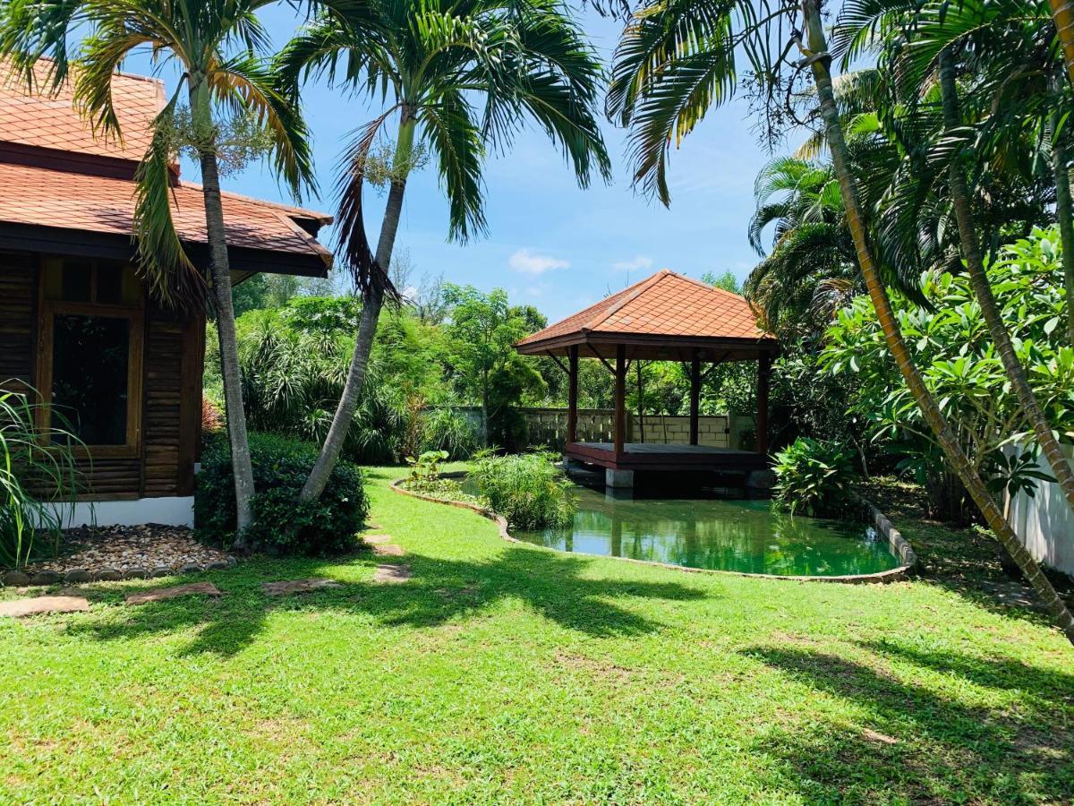 Baan Mai Pool Villa Phuket Bang Tao Beach  Buitenkant foto