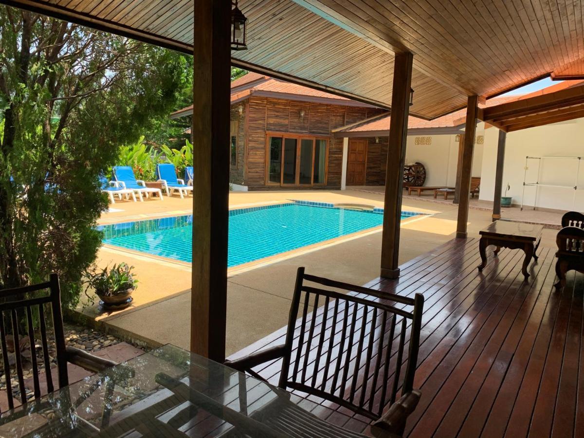 Baan Mai Pool Villa Phuket Bang Tao Beach  Buitenkant foto